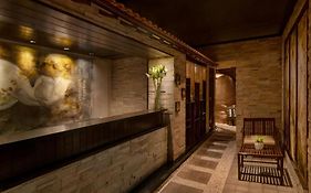 Courtyard By Marriott Mumbai International Airport